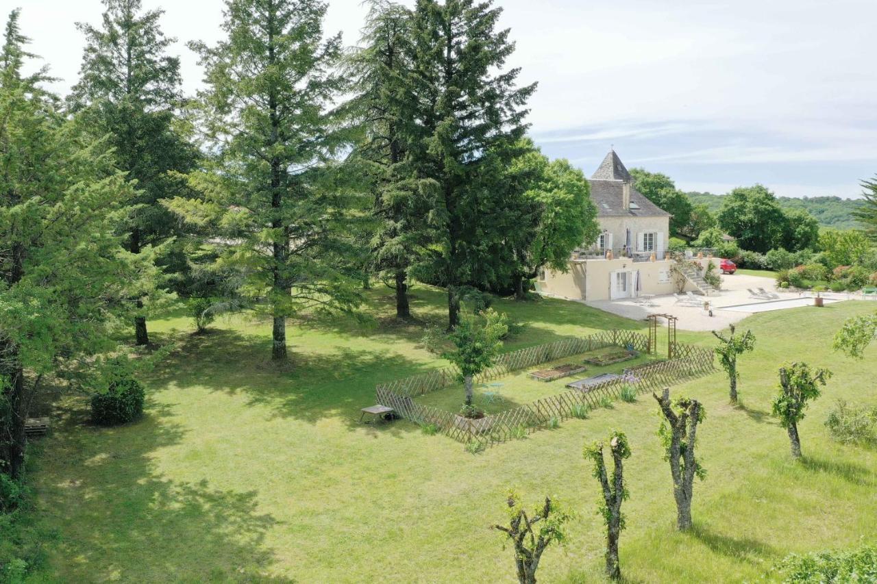 Bed and Breakfast Domaine La Garenne Reilhaguet Exteriér fotografie