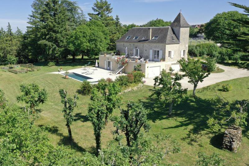 Bed and Breakfast Domaine La Garenne Reilhaguet Exteriér fotografie