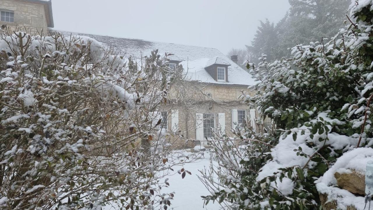 Bed and Breakfast Domaine La Garenne Reilhaguet Exteriér fotografie